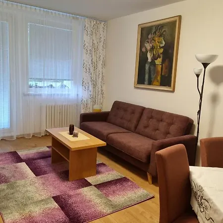 Nh12 Apartment *